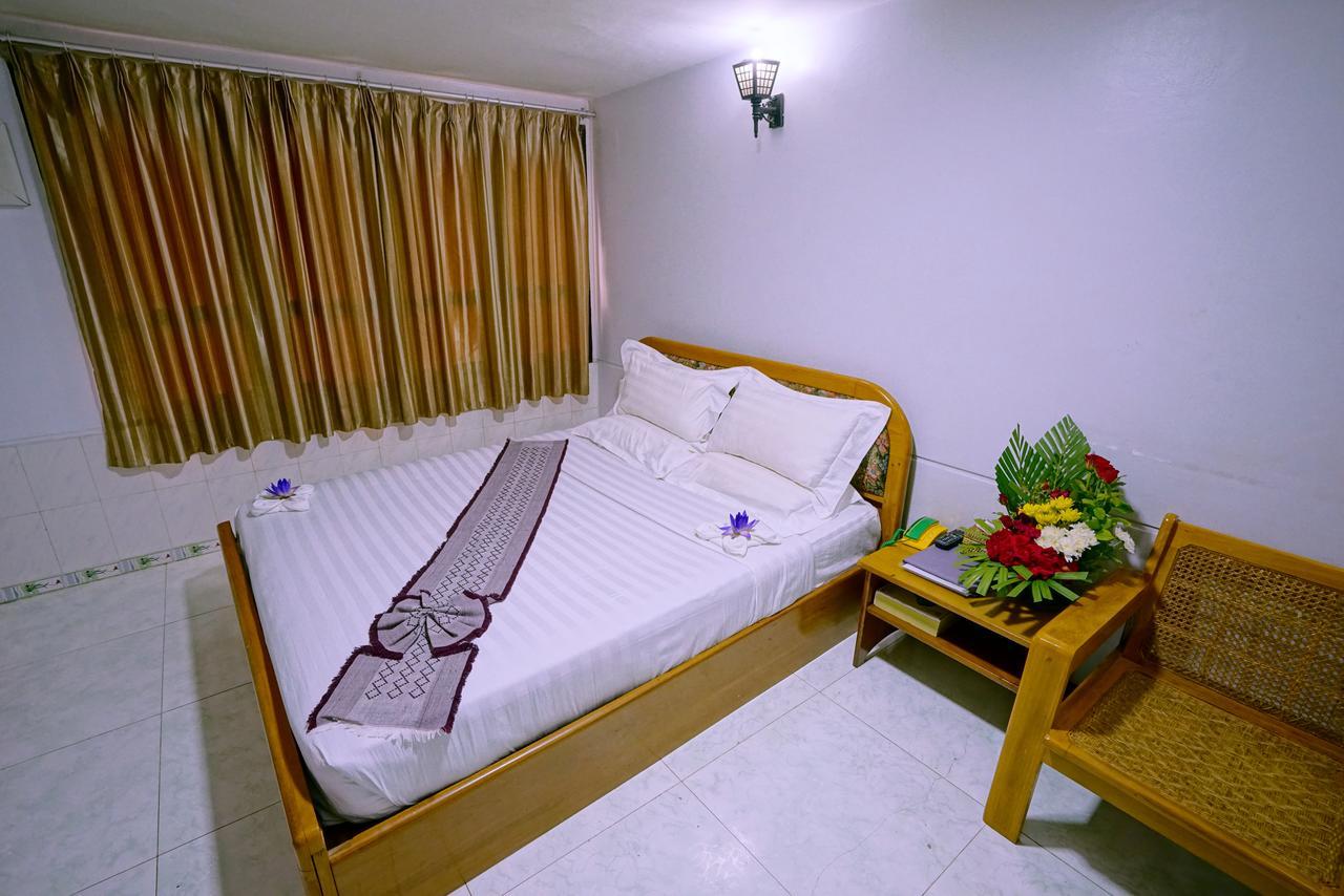 Taim Phyu Hotel Mandalay Exterior photo