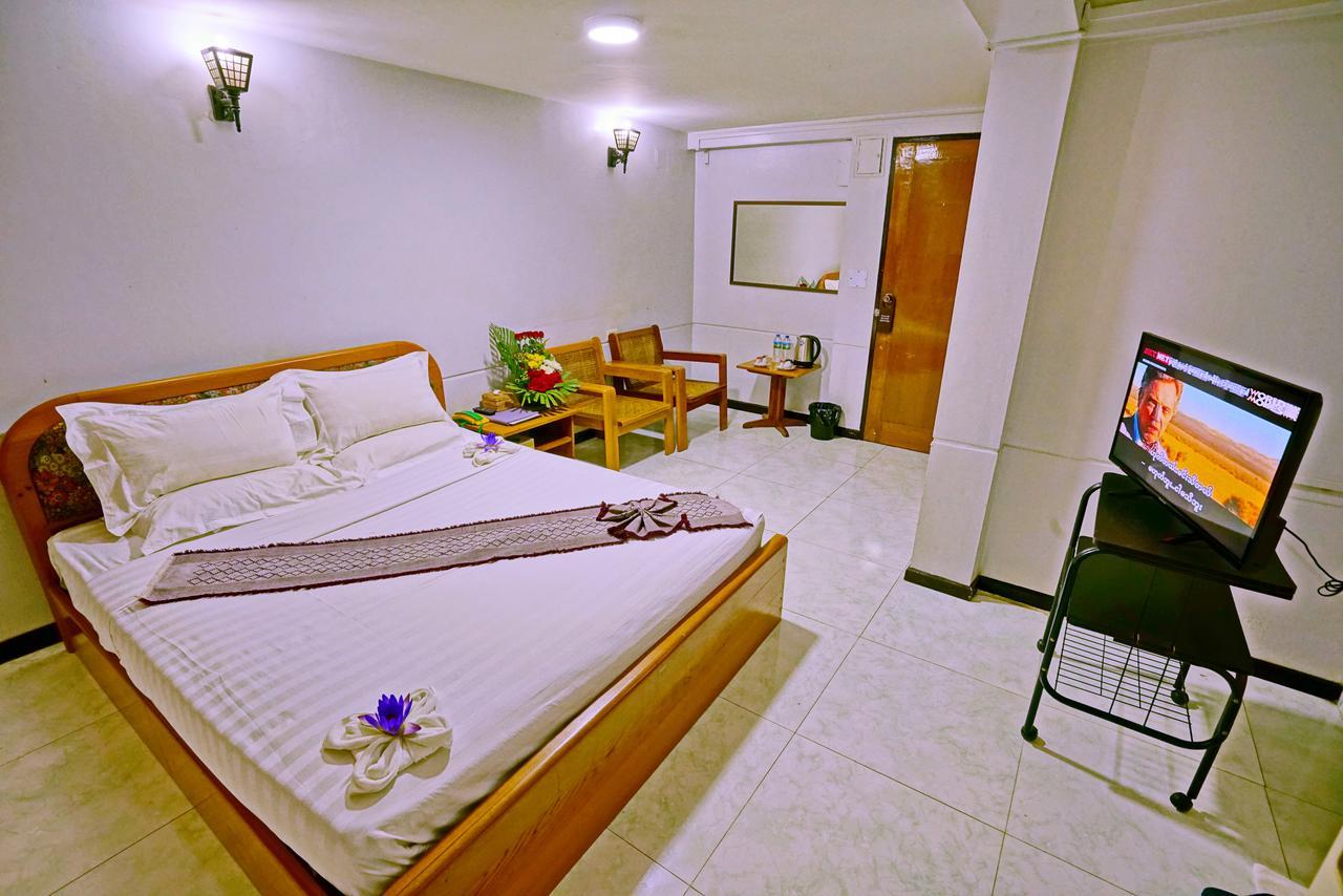 Taim Phyu Hotel Mandalay Exterior photo