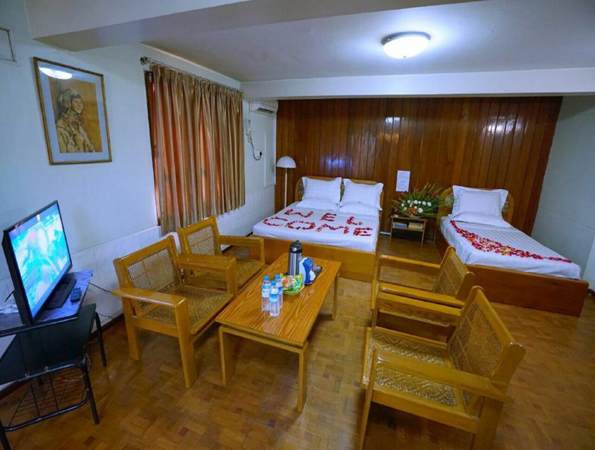 Taim Phyu Hotel Mandalay Exterior photo